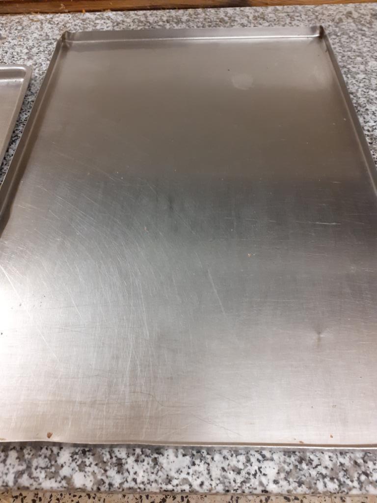 HORECA GRAND PLATEAU INOX BEL ÉTAT 44X63 CM, Maison & Meubles, Assiettes(s), Enlèvement, Utilisé, Autres matériaux