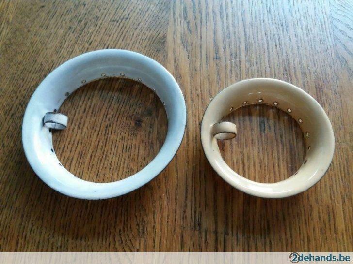 Emaille koffiezakhouders