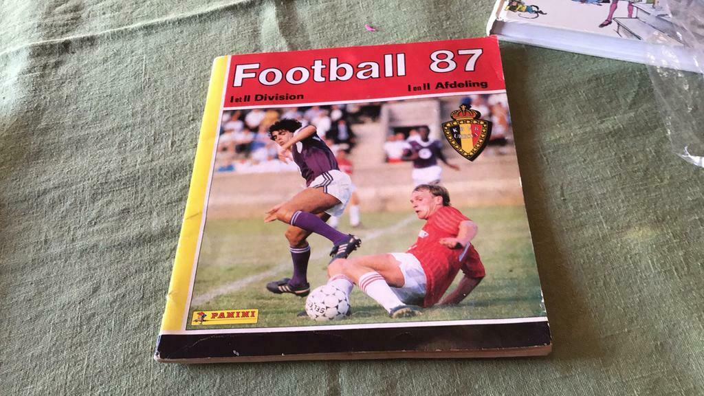 Football 87 (l), Enlèvement ou Envoi, Comme neuf, Panini