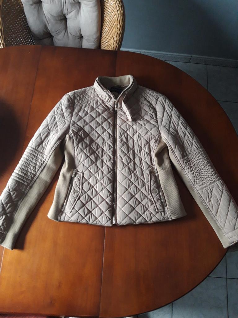 Jolie petite Veste zara, Enlèvement