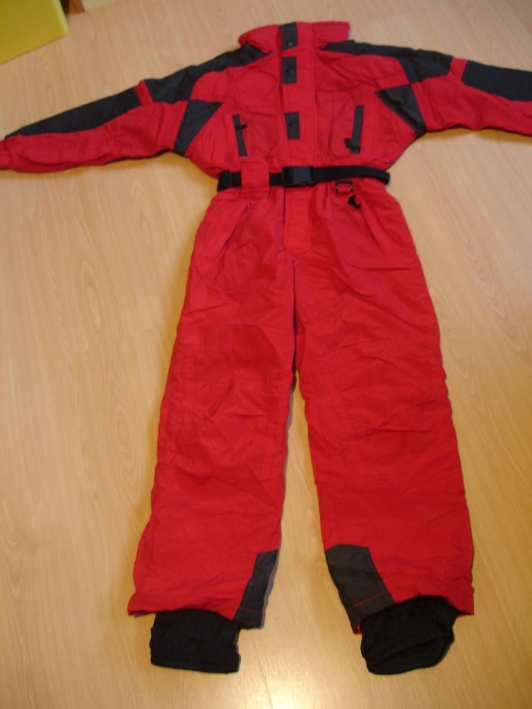 Skipak voor meisjes 12-14 jaar, rood-zwart, zeer goede staat, Sport en Fitness, Ophalen, Gebruikt, Ski
