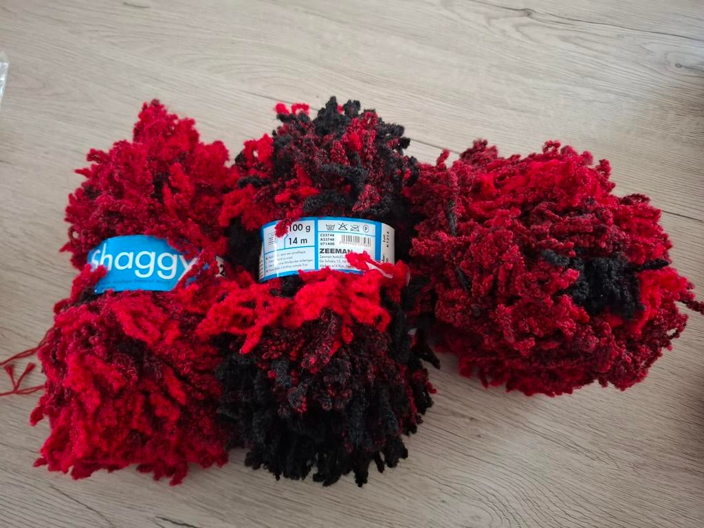 3 bollen Shaggy, Ophalen