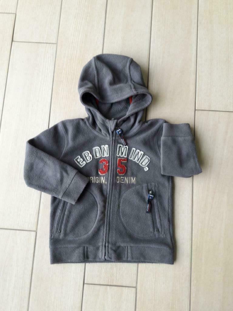 Sweat shirt polar - 110 cm, Enlèvement ou Envoi, Utilisé, Pull ou Veste
