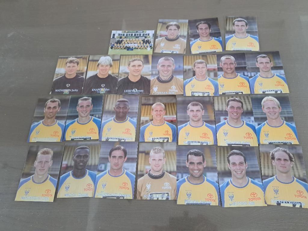 25 spelerskaarten STVV .01-02, Enlèvement ou Envoi, Comme neuf, Cartes de joueur