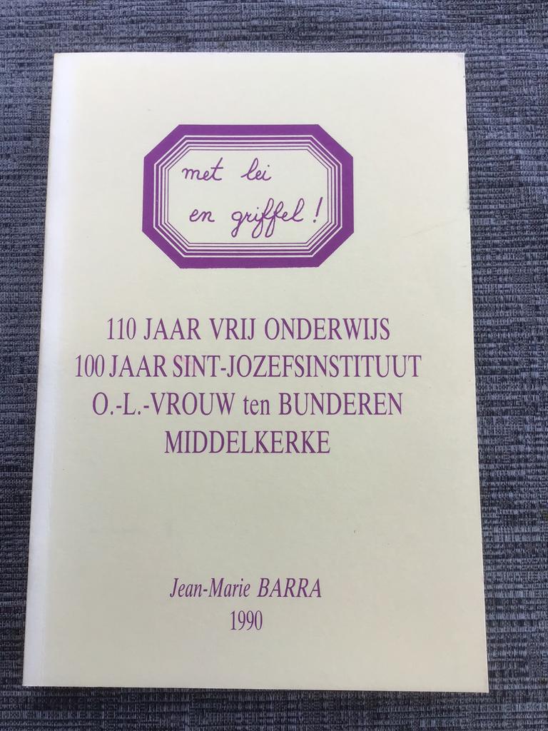 Middelkerke / Met lei en griffel !, Boeken, Geschiedenis | Stad en Regio, Ophalen of Verzenden, Zo goed als nieuw