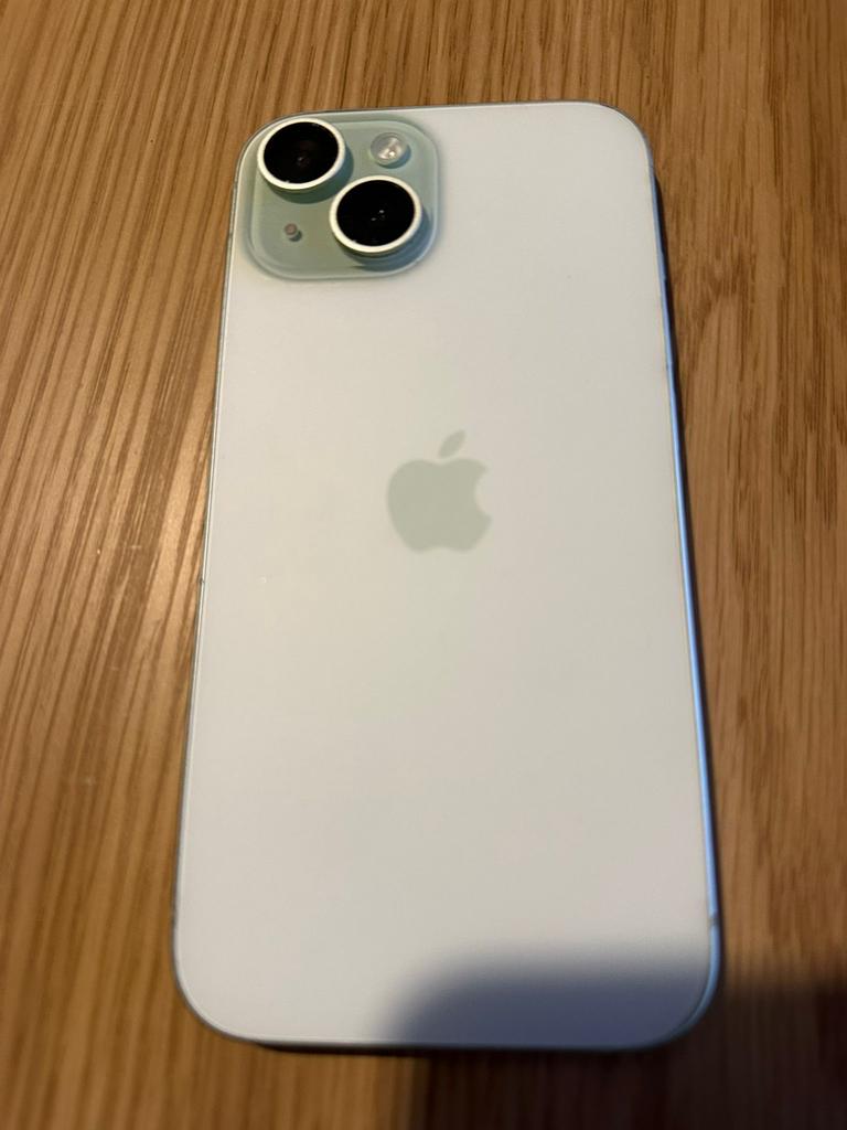 Iphone 15 vert menthe 128 Go, Télécoms, Téléphonie mobile | Apple iPhone, 80 %, 128 GB, IPhone 15, Comme neuf