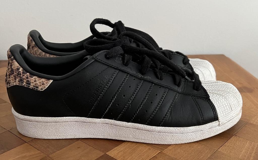 ADIDAS sneakers - 39,5 - Pre Loved, Kleding | Dames, Schoenen, Verzenden, Zwart, Adidas,, Zo goed als nieuw