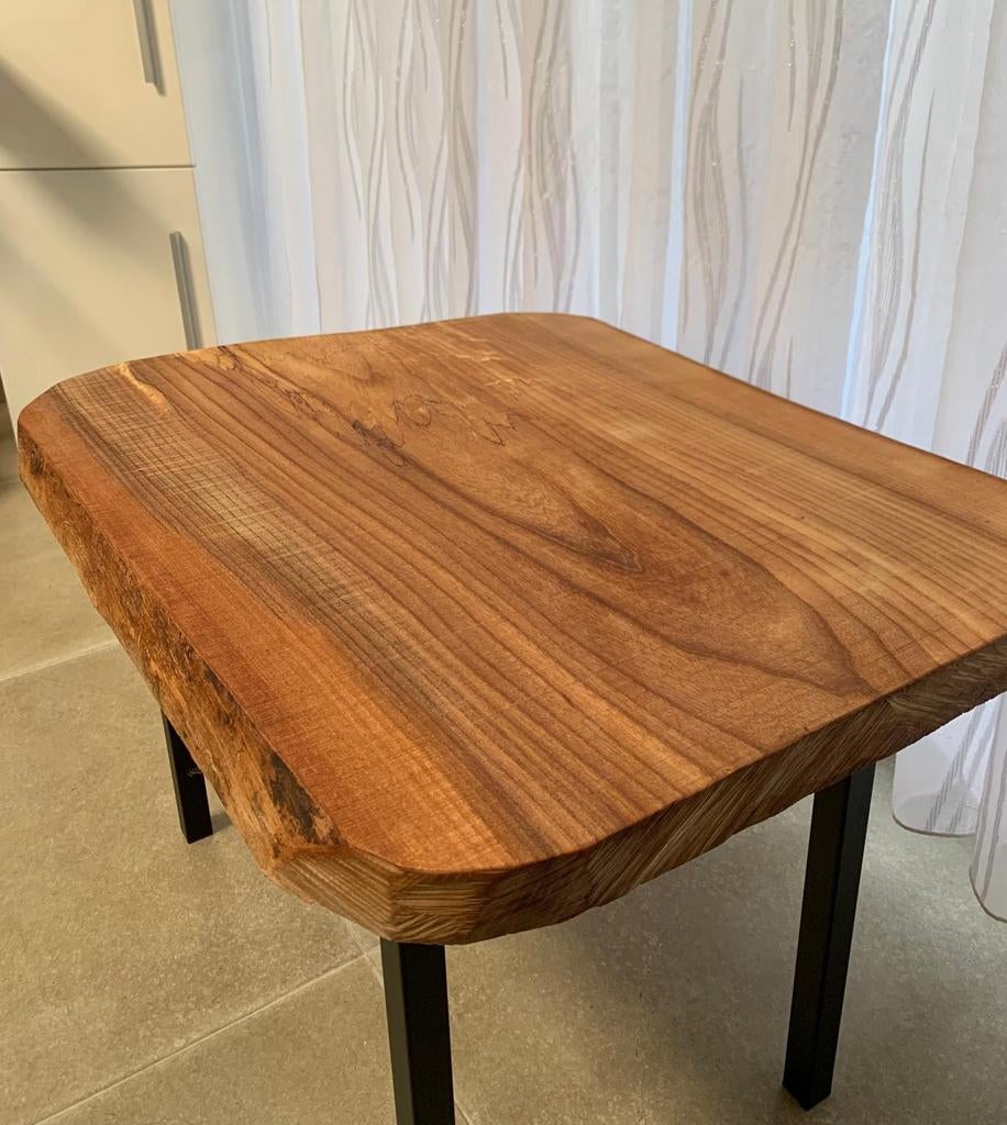 Table basse en tronc d'arbre, Enlèvement