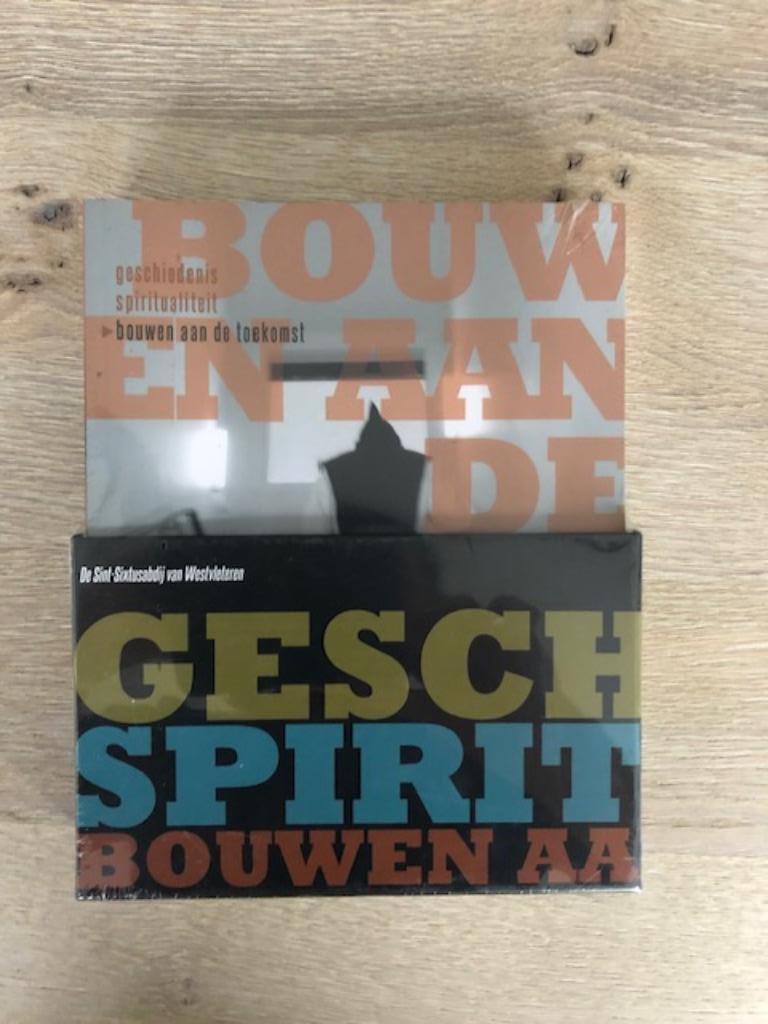De Sint-Sixtusabdij van West-Vleteren (drie boeken), Boeken, Ophalen of Verzenden, Nieuw, Geert Bekaert, Christendom | Katholiek