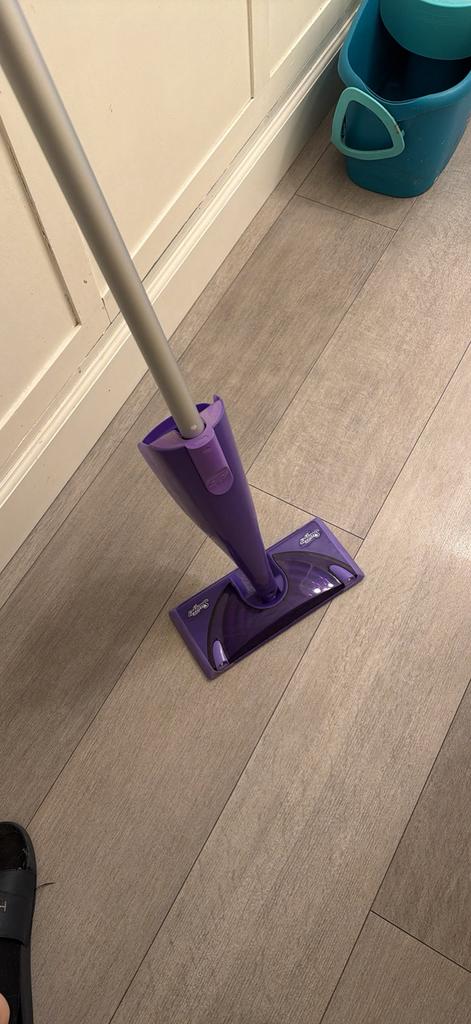 Swiffer wetjet, Ophalen