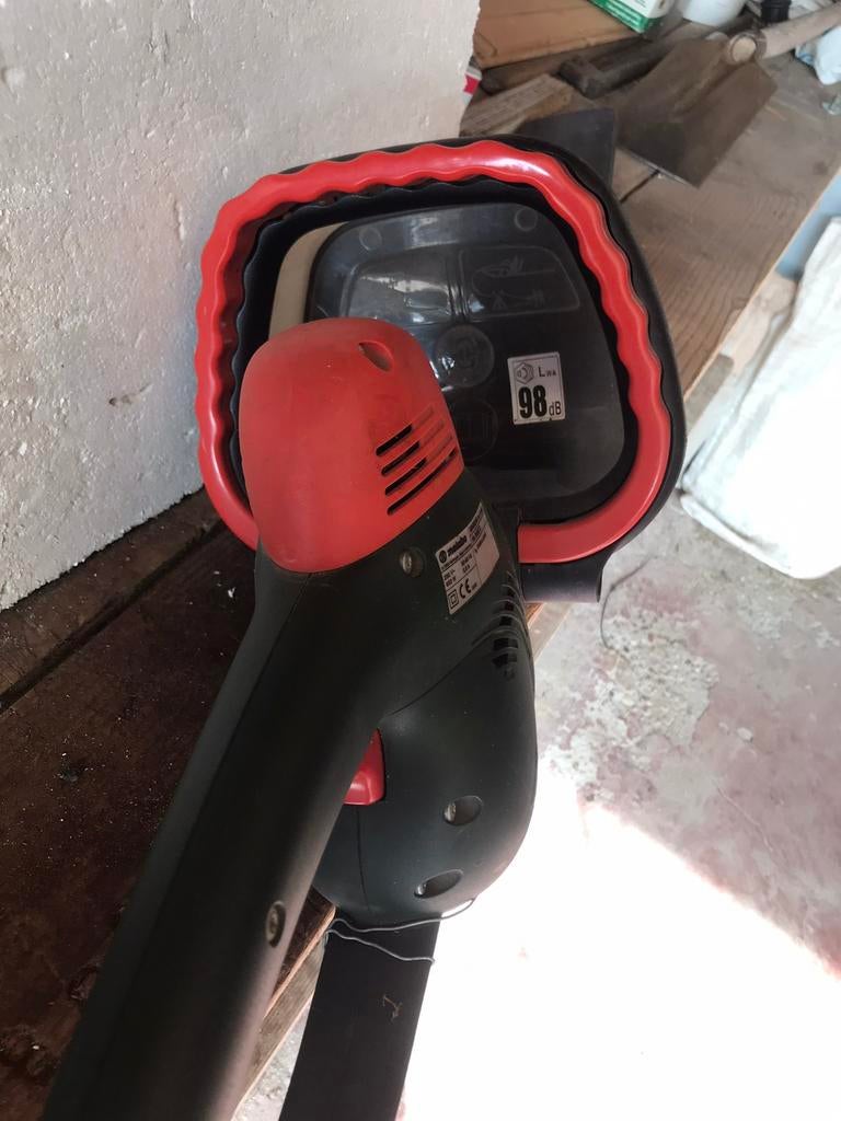 Metabo haag schaar gesleepen, Doe-het-zelf en Bouw, Gereedschap | Schuurmachines, Ophalen, Zo goed als nieuw