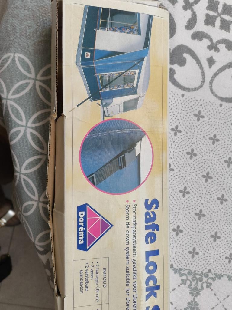 Safe Lock systeem. Dorema voortent caravan, Ophalen, Zo goed als nieuw