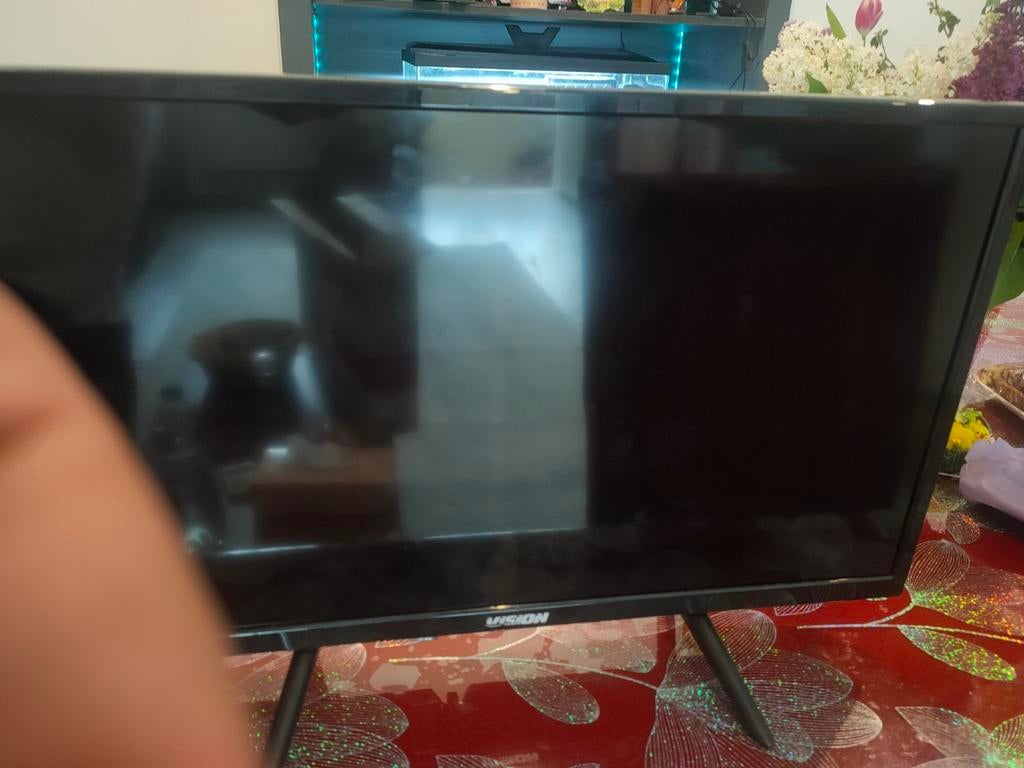 Tv led 24 pouces non Smart  pour caravane, Audio, Tv en Foto, Televisies, Ophalen, Zo goed als nieuw