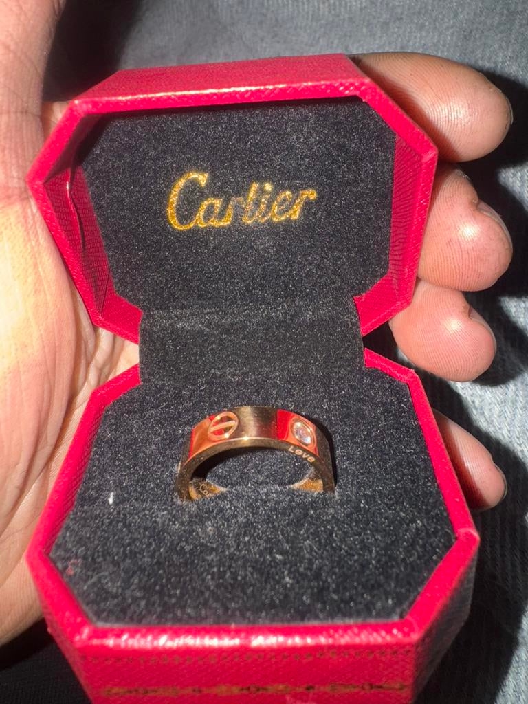 Cartier 750 love ring (look), Handtassen en Accessoires, Ophalen, Zo goed als nieuw