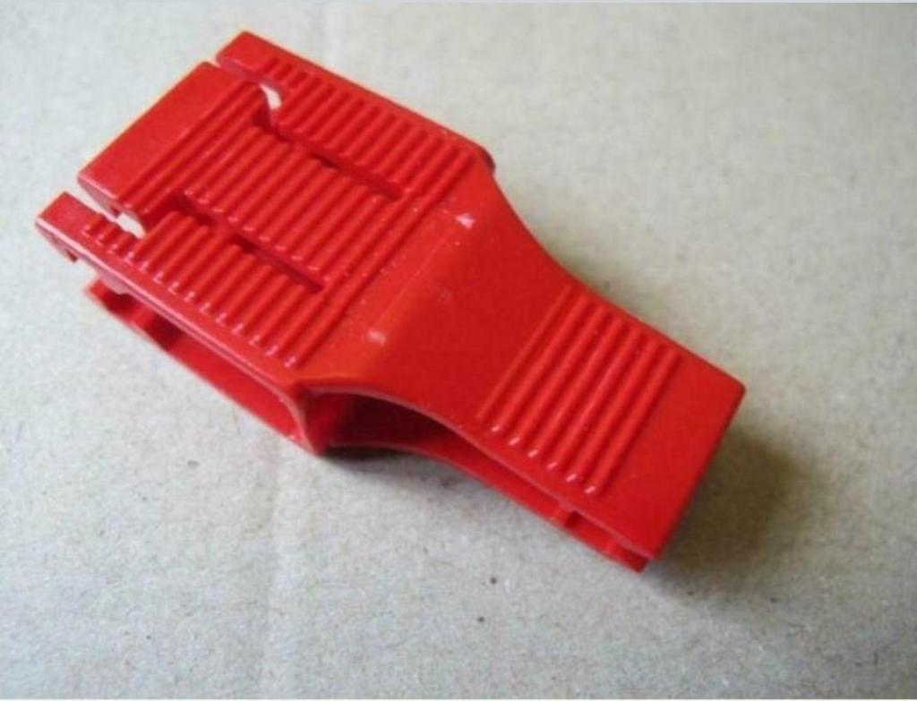 bmw e60 e61 f07 gt f10 f11 Agrafe fusible 61138364553, Enlèvement, Neuf, BMW