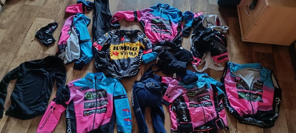 Koerskleding leeftijd 14-16 jaar, Fietsen en Brommers, Ophalen, Zo goed als nieuw