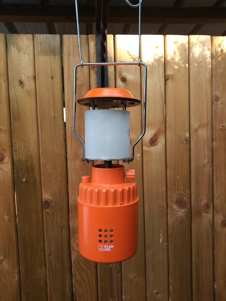 Oranje gaslamp van plein air, Caravans en Kamperen, Kampeeraccessoires, Ophalen of Verzenden, Zo goed als nieuw