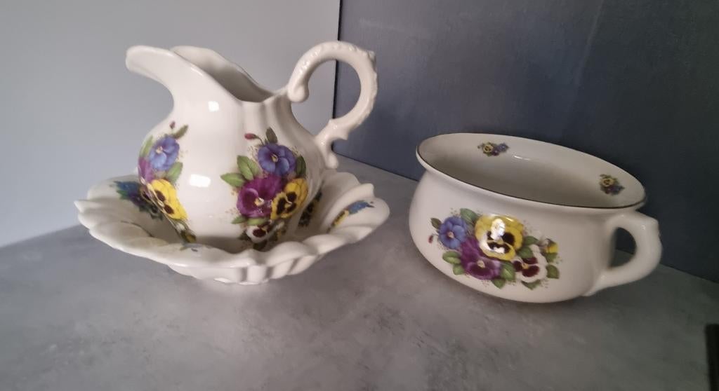 ensemble de toilette - Abbey Ceramics - Staffordshire, Antiquités & Art