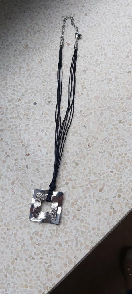 Ketting victoria, Handtassen en Accessoires, Kettingen, Ophalen, Gebruikt
