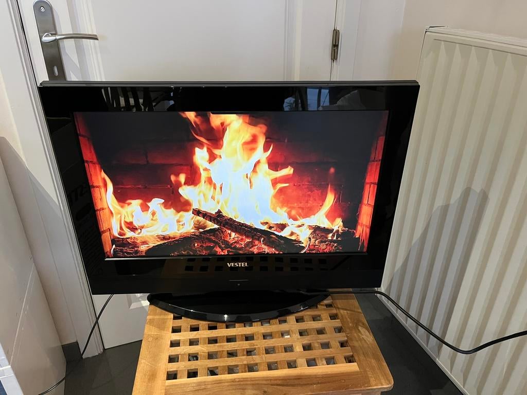 Télévision VESTEL LCD 26783 J, TV, Hi-fi & Vidéo, Télévisions, Autres marques, 60 à 80 cm, LCD, Enlèvement