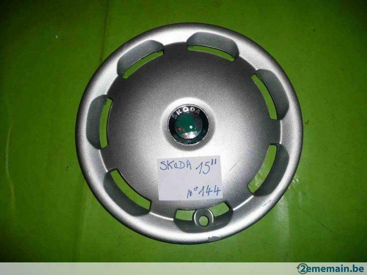 enjoliveur Skoda 15"  (n° 144) 1 pc, Autos : Pièces & Accessoires, 15 pouces, Enlèvement ou Envoi, Utilisé, Jante(s)