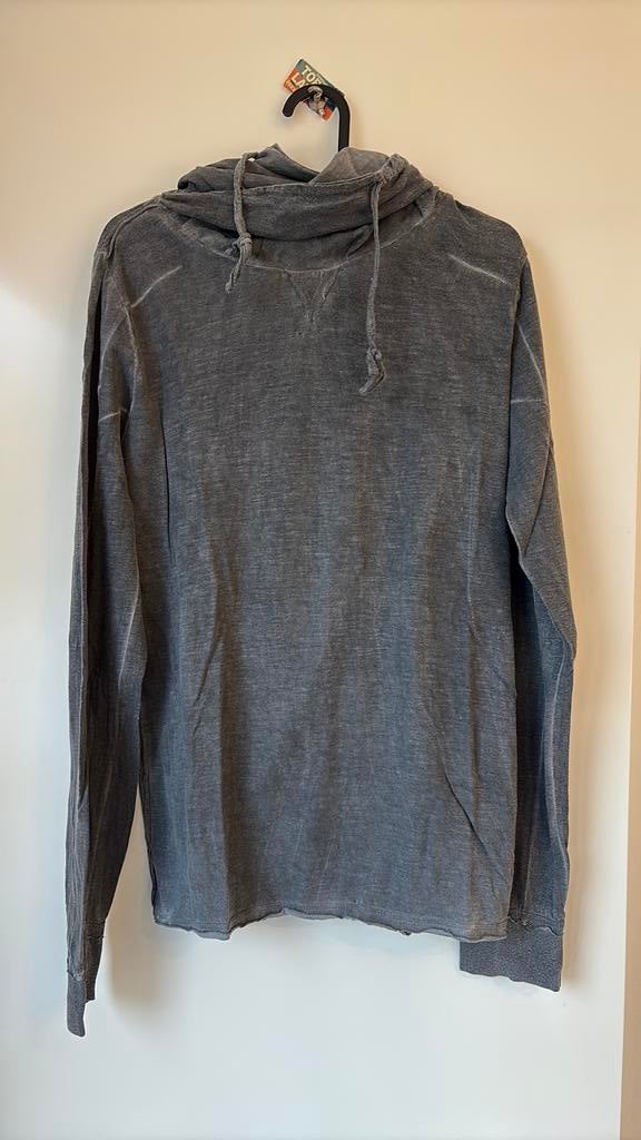 Grijze trui (xs), Kleding | Heren, Ashes to dust, Ophalen of Verzenden, Zo goed als nieuw, Grijs