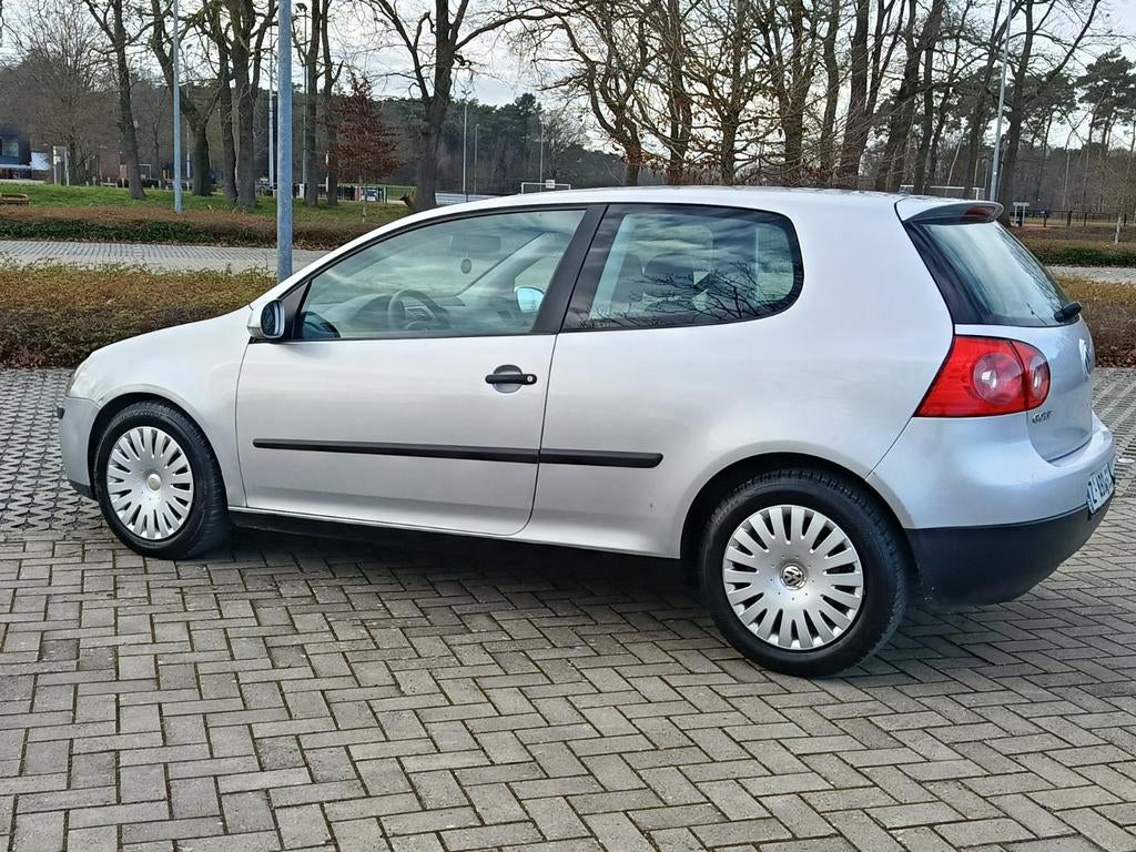 Golf 5/Gekeurd ✅/2005 /benzine 1.4/ 55 Cc /, Auto's, Volkswagen, Bedrijf, Te koop, Golf, ABS, Airbags, Airconditioning, Boordcomputer