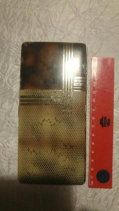 Boite a cigarettes sigarettendoosje Thorens ?, Collections, Articles de fumeurs, Briquets & Boîtes d'allumettes, Enlèvement ou Envoi