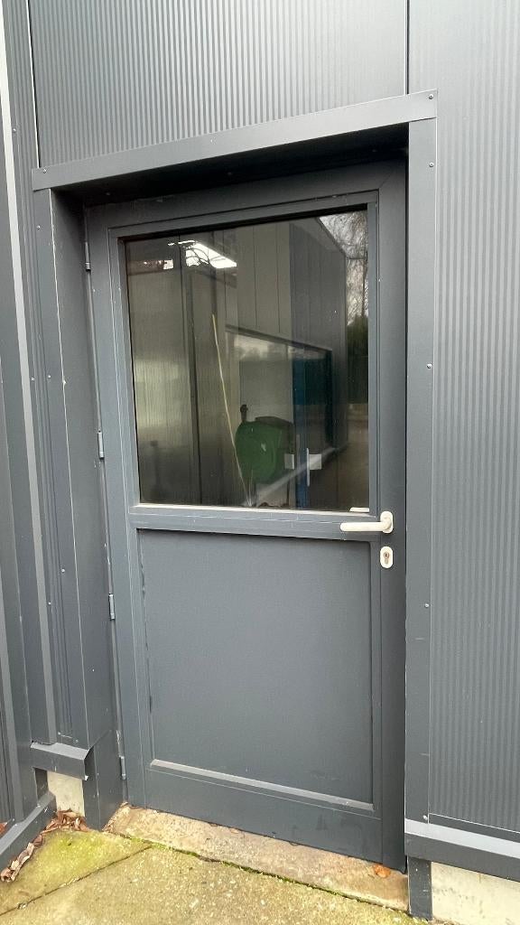 PORTES, Bricolage & Construction, Enlèvement ou Envoi, Porte extérieure, Métal, 200 à 215 cm