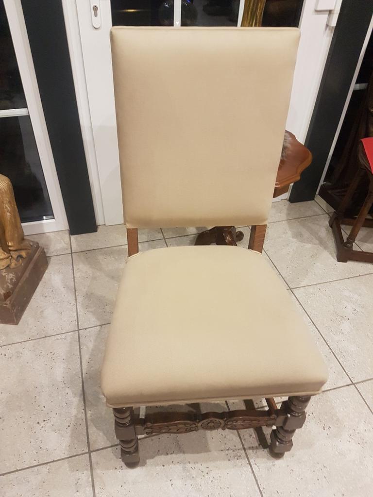 Houten stoelen met beige stof, Ophalen