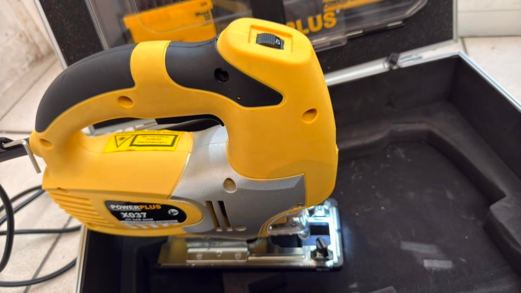 Powerplus decoupeerzaag in nieuwstaat, Enlèvement, Comme neuf, Scie sauteuse