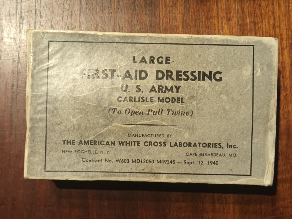 1940 Large First Aid Carlisle Model, Verzamelen, Ophalen of Verzenden, Landmacht, Overige typen