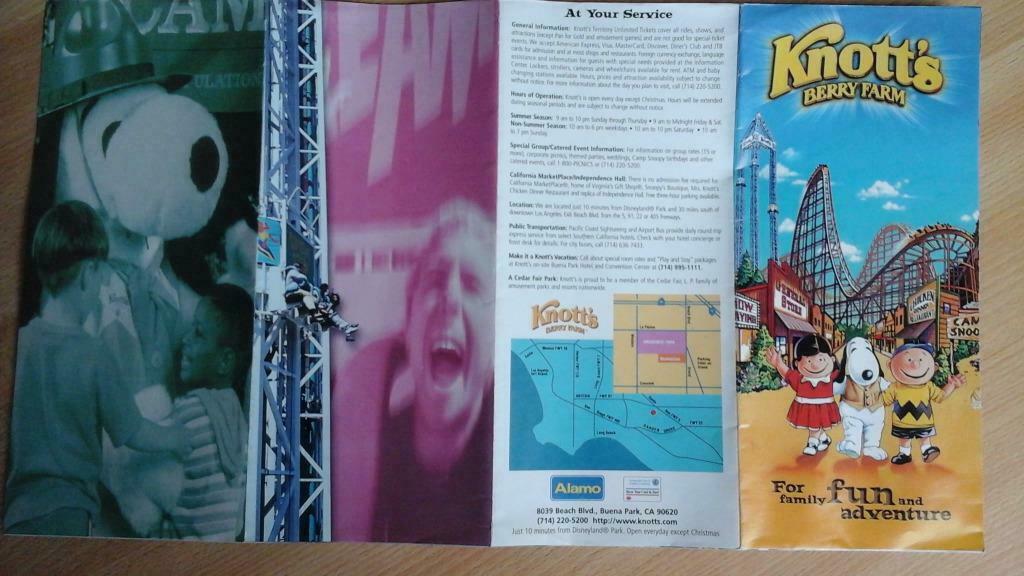 parkgids "knott's (snoopy) Los Angeles" '04 / 2000, Nieuw, Ophalen of Verzenden, Noord-Amerika, Brochure