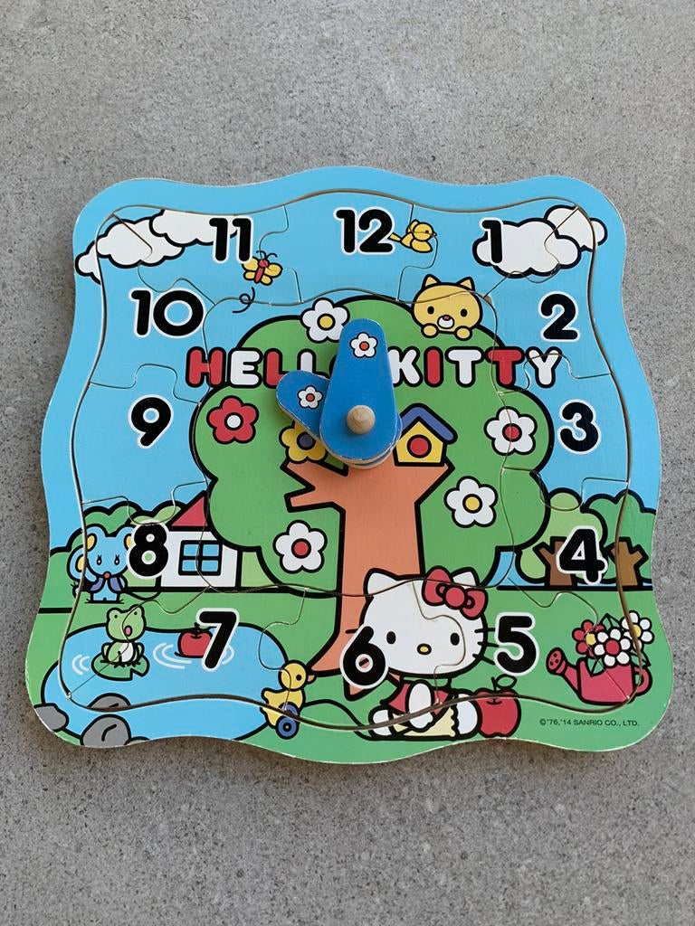 Houten puzzel klok Hello Kitty, Ophalen of Verzenden, Zo goed als nieuw