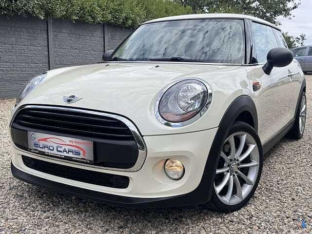 MINI One Mini 1.2 One First ORDI DE BORD/CLIM/USB/AUX/JA, Autos, Achat, Entreprise, Beige, Berline