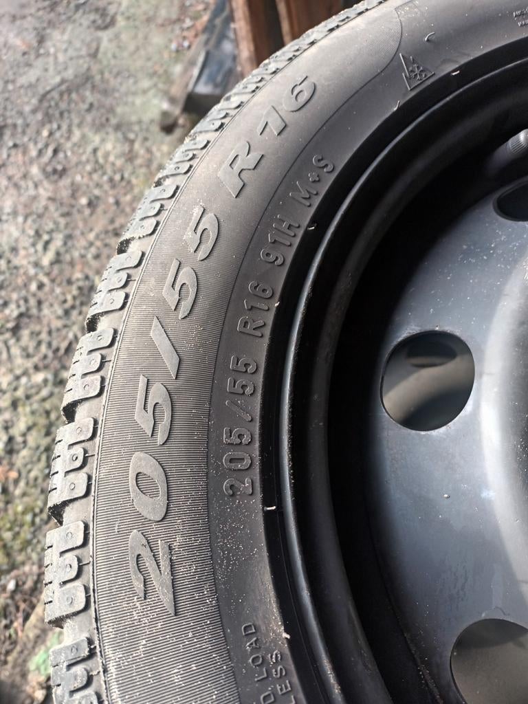 Winterbanden op velg staal, Ophalen