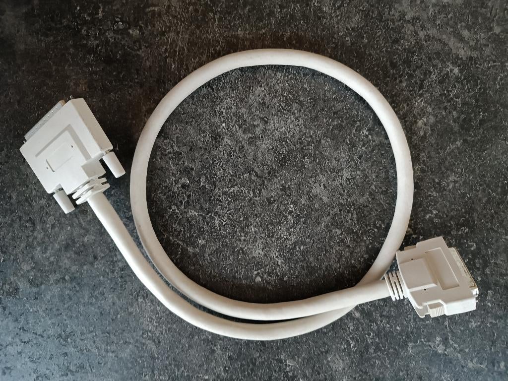GP1635 SCSI-externe kabel (50 - 68 pinnen), Computers en Software, Ophalen of Verzenden, Zo goed als nieuw, Extern, SCSI