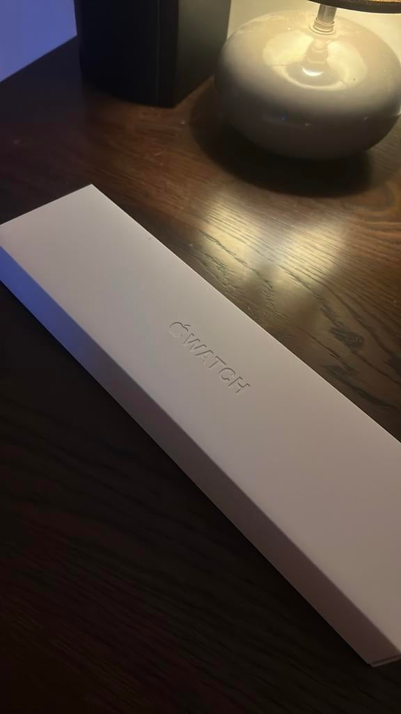 Apple watch Serie 7 doos, Handtassen en Accessoires, Smartwatches, Ophalen of Verzenden