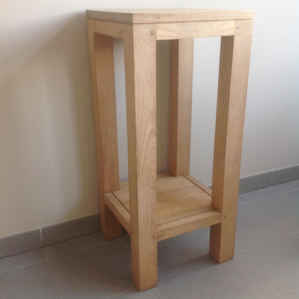 Bijzettafel, piëdestal, plantenstaander in massieve teak., Ophalen, Vierkant, Zo goed als nieuw, 60 cm of meer