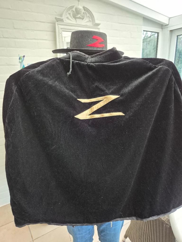 Zorro pak, Kinderen en Baby's, Carnavalskleding en Verkleedspullen, Ophalen, Zo goed als nieuw, 122 t/m 128, Jongen of Meisje