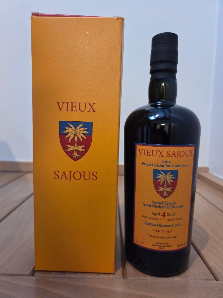 Old Samous 4k gekleurd vat 2017-2021 Velier 56.7%, Ophalen of Verzenden