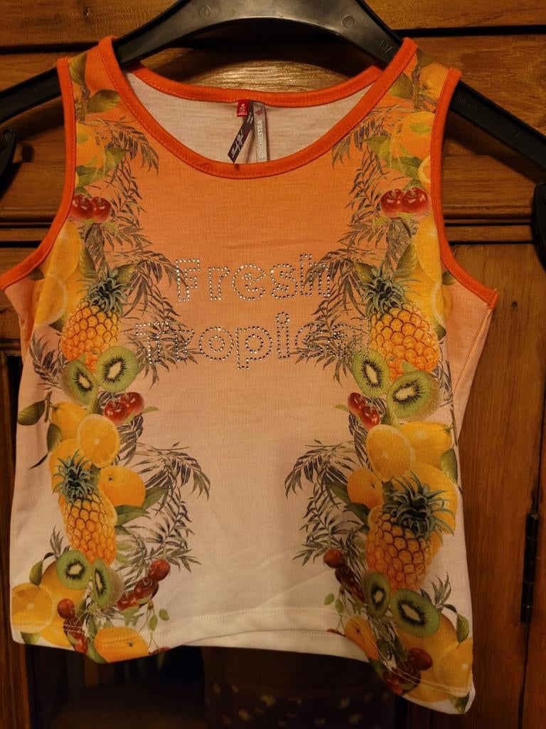 Tropical fruit tshirt mt 116, Kinderen en Baby's, Ophalen of Verzenden, Zo goed als nieuw