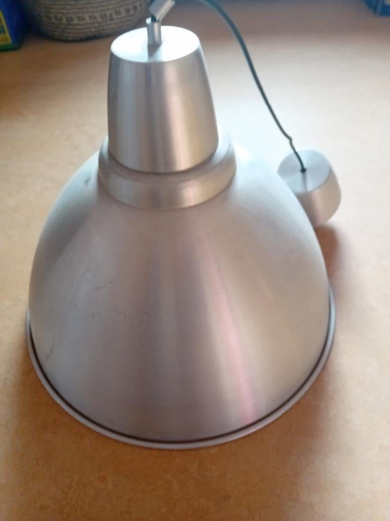 Hanglamp, metalkleur, voor man-cave, garage, max 100 watt, Ophalen, 50 tot 75 cm, Zo goed als nieuw, Metaal