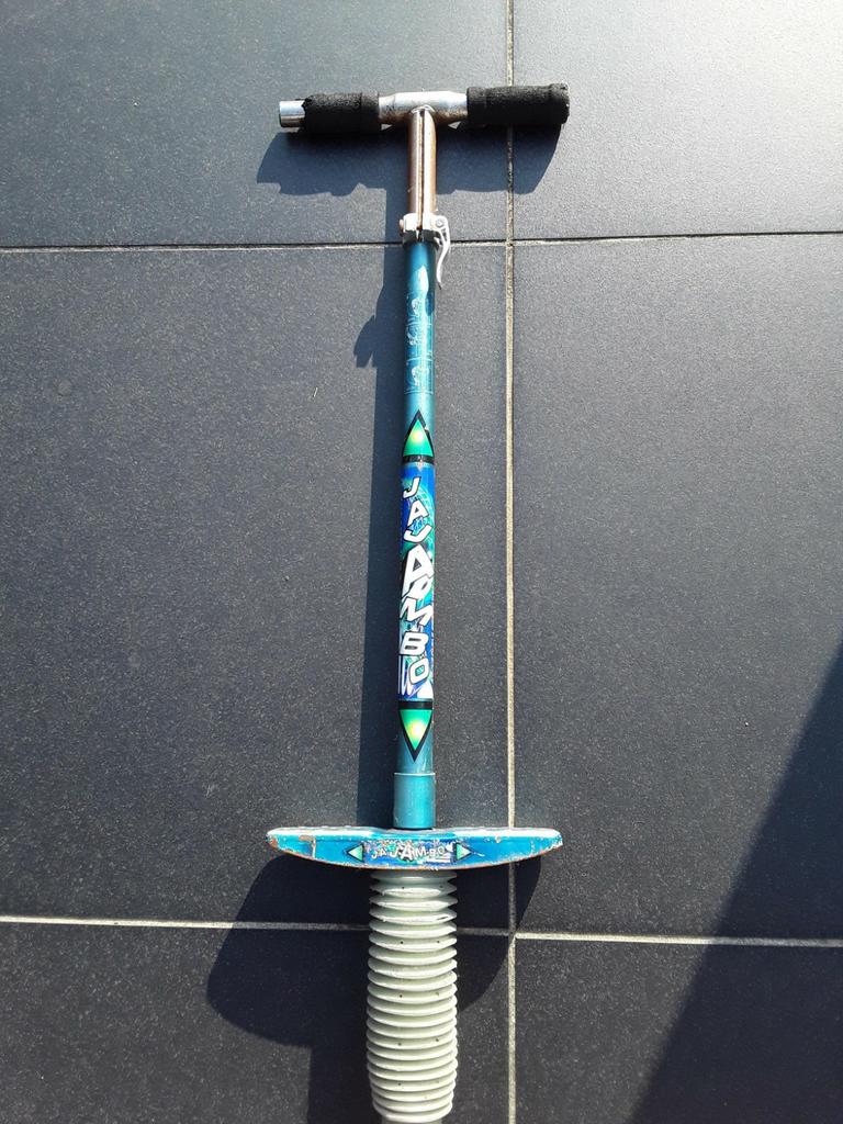 Pogo springstok, Ophalen, Gebruikt