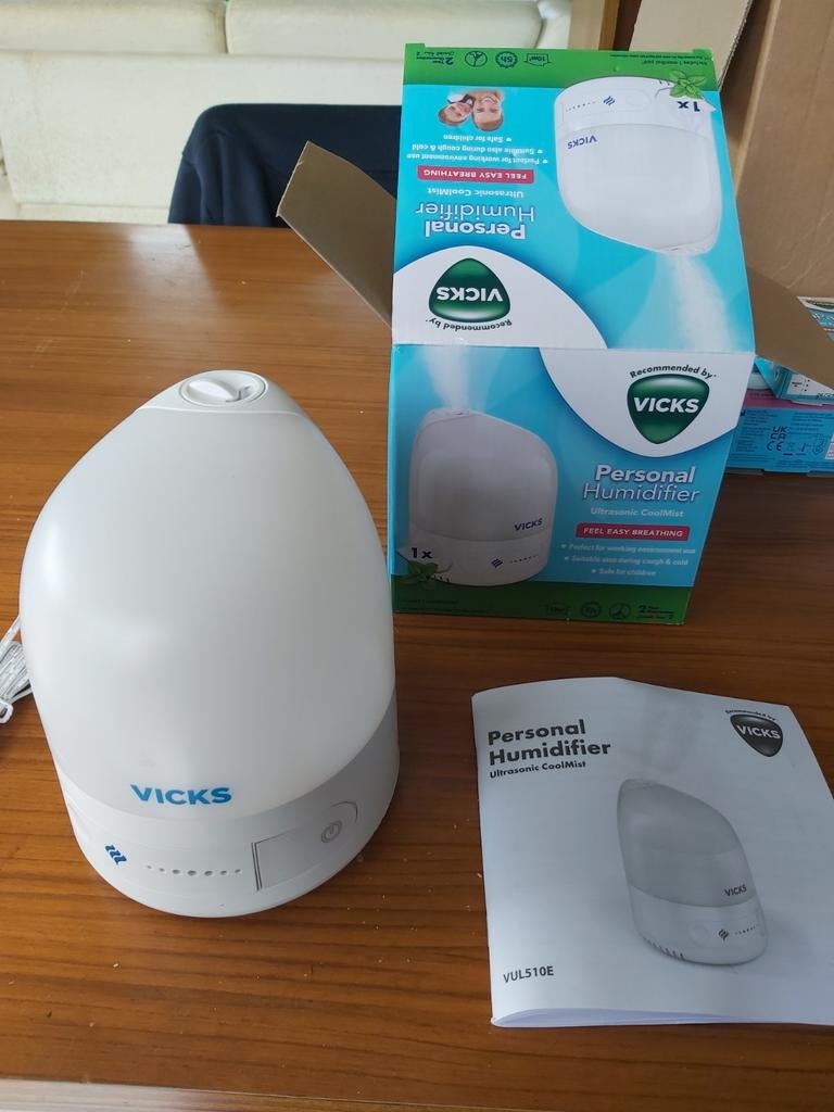 Vicks personal humidifier + 1 pakje extra munt, Ophalen of Verzenden, Zo goed als nieuw
