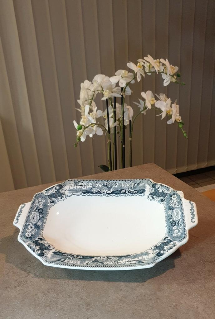 Porcelaine Victoria - plateau avec 4 assiettes gratuites, Antiquités & Art, Enlèvement