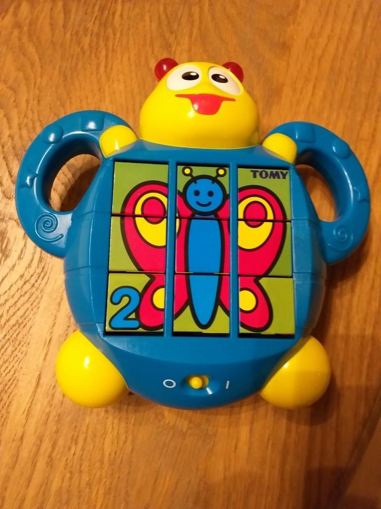 Puzzle musical TOMY  pour bébé, Enlèvement, Comme neuf
