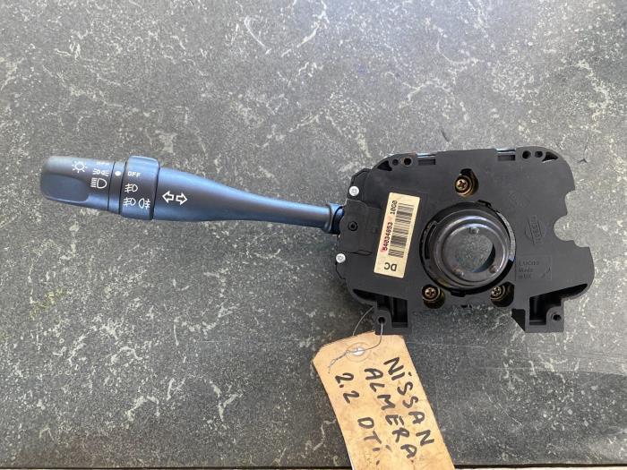 Richtingaanwijzer Schakelaar van een Nissan Almera, Ophalen of Verzenden, 3 maanden garantie, Gebruikt, Nissan