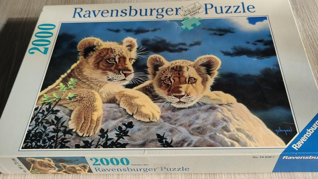 Ravensburger puzzle lionceaux 2000, Hobby & Loisirs créatifs, Enlèvement ou Envoi, Comme neuf, Puzzle