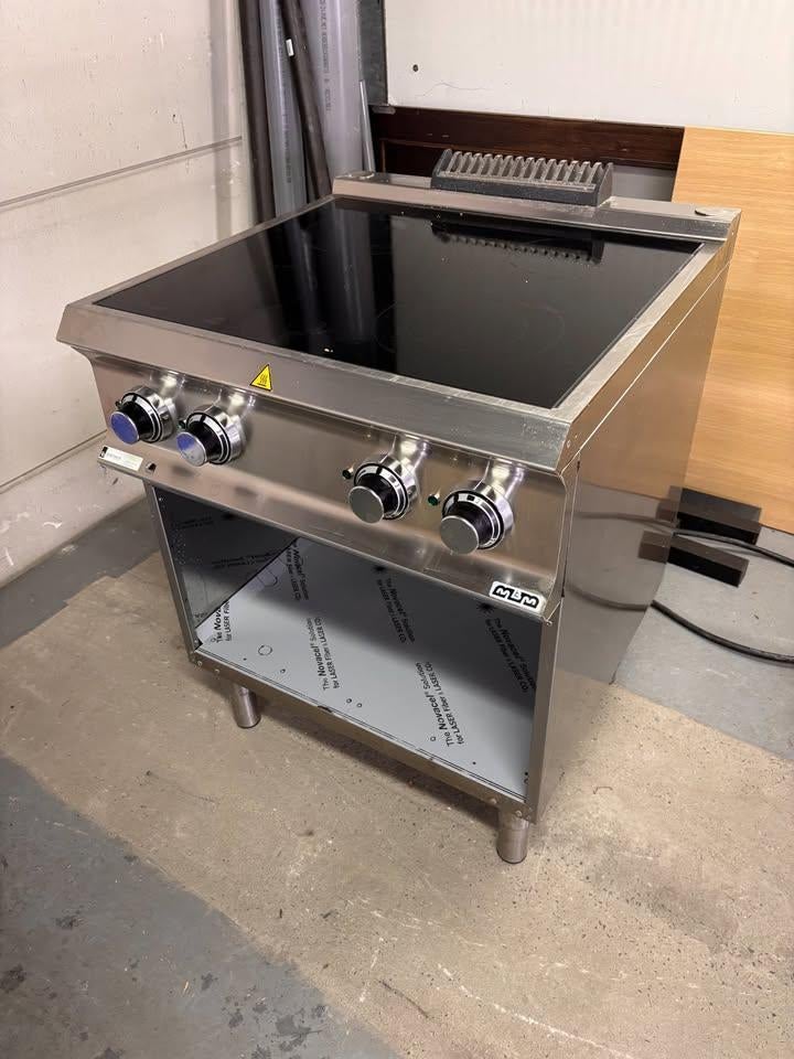MBM ELEKTRISCHE KOOKPLAAT 4 ZONES – DOMINA PRO 700, Ophalen, 4 kookzones, Zo goed als nieuw, 90 tot 95 cm